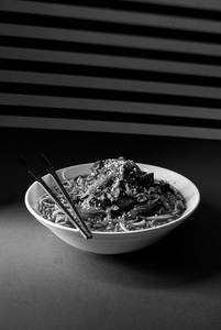 Vinegar-spiced Noodle Soup