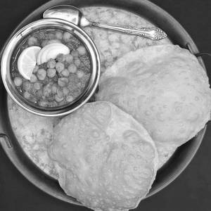 Chana + 2 Bhatura
