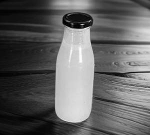 Strawberry Lassi (300 Ml)