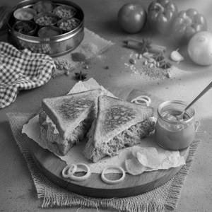 Chicken Korma Sandwich