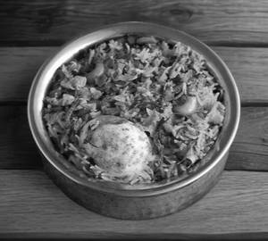 [500 Ml ] Egg Bites Biryani [ One Egg ] No Raita And Salad