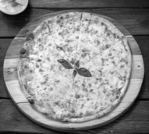 Margherita Pizza [8 inches, Serves 2]