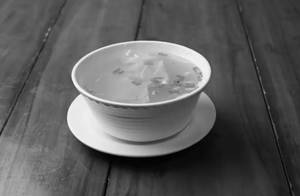 Veg clear soup