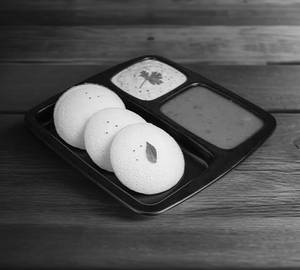 Idli [4 pieces]