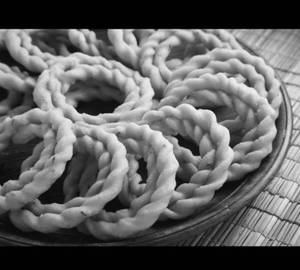 Hand Murukku ( 250 Gms )
