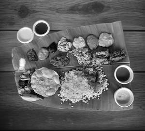 Kerala Meals With Fish Fry And Payasam with curries