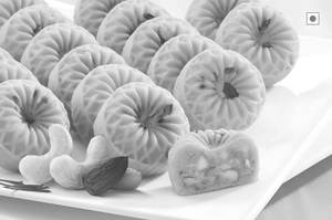 Dry Fruit Rajwadi Peda