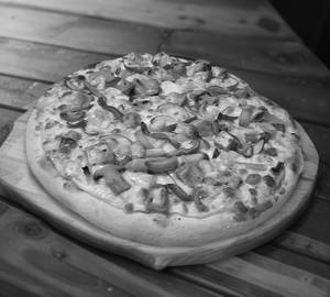 10" Medium Veg Deluxe Pizza