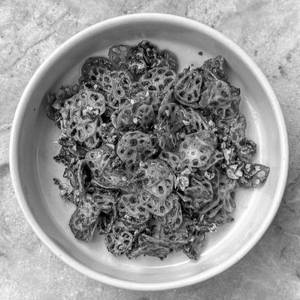 Lotus Stem Chips