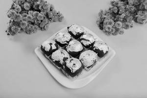 Stuffed Kala Jamun