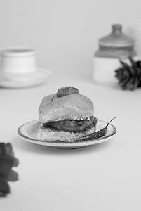 Schezwan Vada Pav