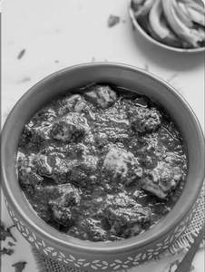Roasted Garlic Palak Paneer