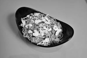 Egg Hakka Noodles