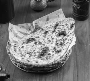 Chilli Garlic Butter Naan