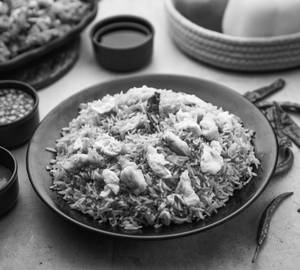 Chicken Chilli Garlic Rice [Serves 2]