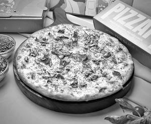 Basil Margherita Large Pizza