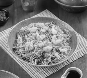 Prawns Hakka Noodles