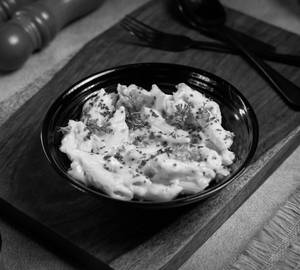 Penne Alfredo White Sauce Pasta