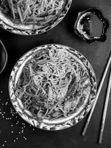 Veg hakka noodles