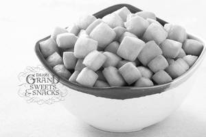 Diamond Biscut (250 gms)