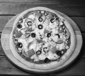 Veg pizza 8 inch