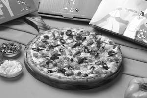 Peri Peri Chicken Large Pizza