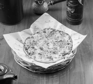 Amritsari Paneer Kulcha