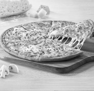 Sourdough Slim Classic Truffle Veg Pizza (Med)