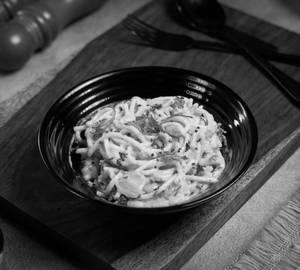 Spaghetti In White Sauce