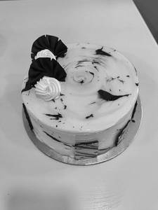 Irish Coffee ( Buy 1kg Get Rs.729 Worth Of 1/2kg  Cake Free)