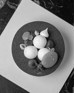 Hazelnut Praline Cake