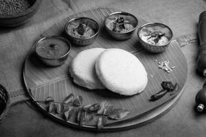 Tattu Idly (1 Pcs)