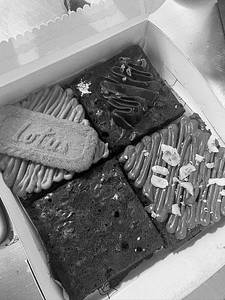 Assorted Brownie Box