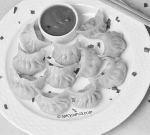 Steam Chicken Momos [5 pieces]