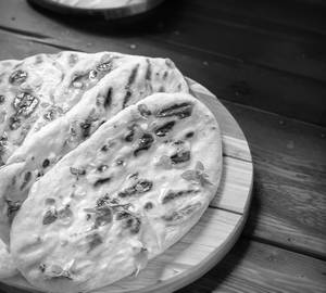 Plain naan
