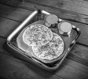 Ghee Uttapam 2Pcs
