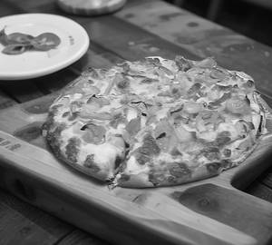 Large Country Feast Pizza