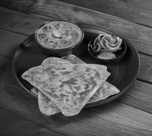 Paratha Chicken Meal Box