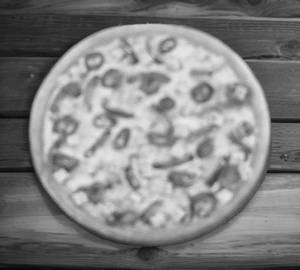 Medium Peppy Paneer Pizza