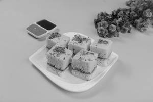 Sandwich Dhokla [250 Gms]