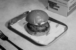 Herb Chilli Mushroom Burger