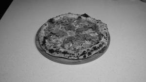 Garlic Pepperoncino Pizza