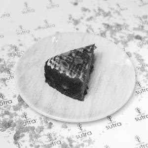 Almond & Date Cake