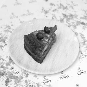 Soft Marble Cake With Milk Chocolate Ganache