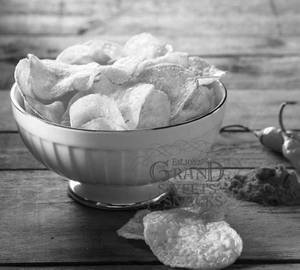 Potato Chips Chilly (250 Gms)