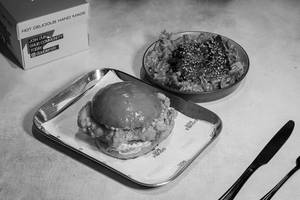 Classic Fried Chicken Burger + Korean Wings 2pcs