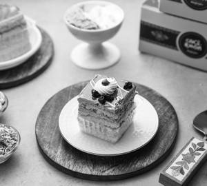 Black Current Pastry