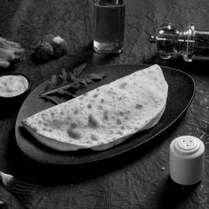 Thin Crust Veg Calzone