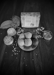 Winter Special Laddu Box