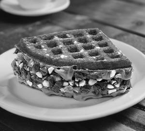 Almond Brownie Waffle
